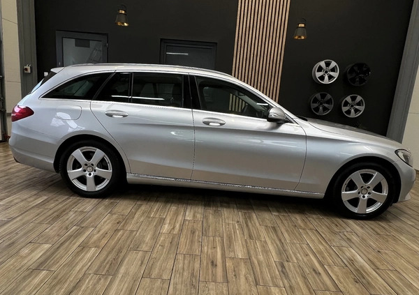 Mercedes-Benz Klasa C cena 72900 przebieg: 140000, rok produkcji 2014 z Połczyn-Zdrój małe 667